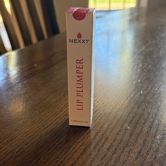 Nexxt Other - NEXXT Lip Plumper - Bold Red